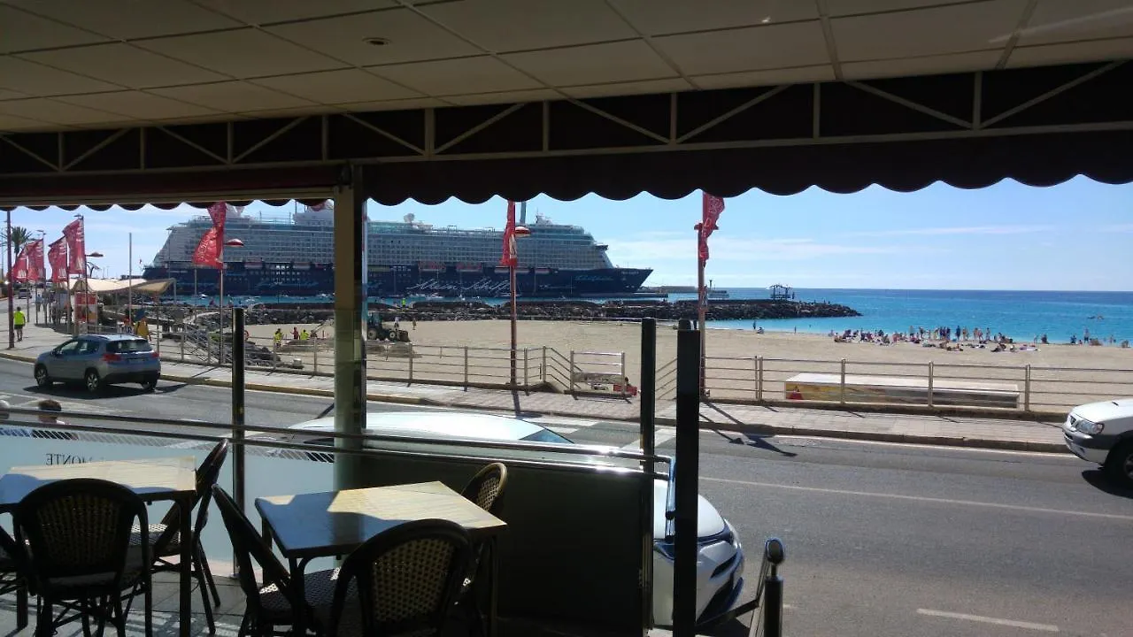 2V Luxury Apartment Near Beach Puerto del Rosario